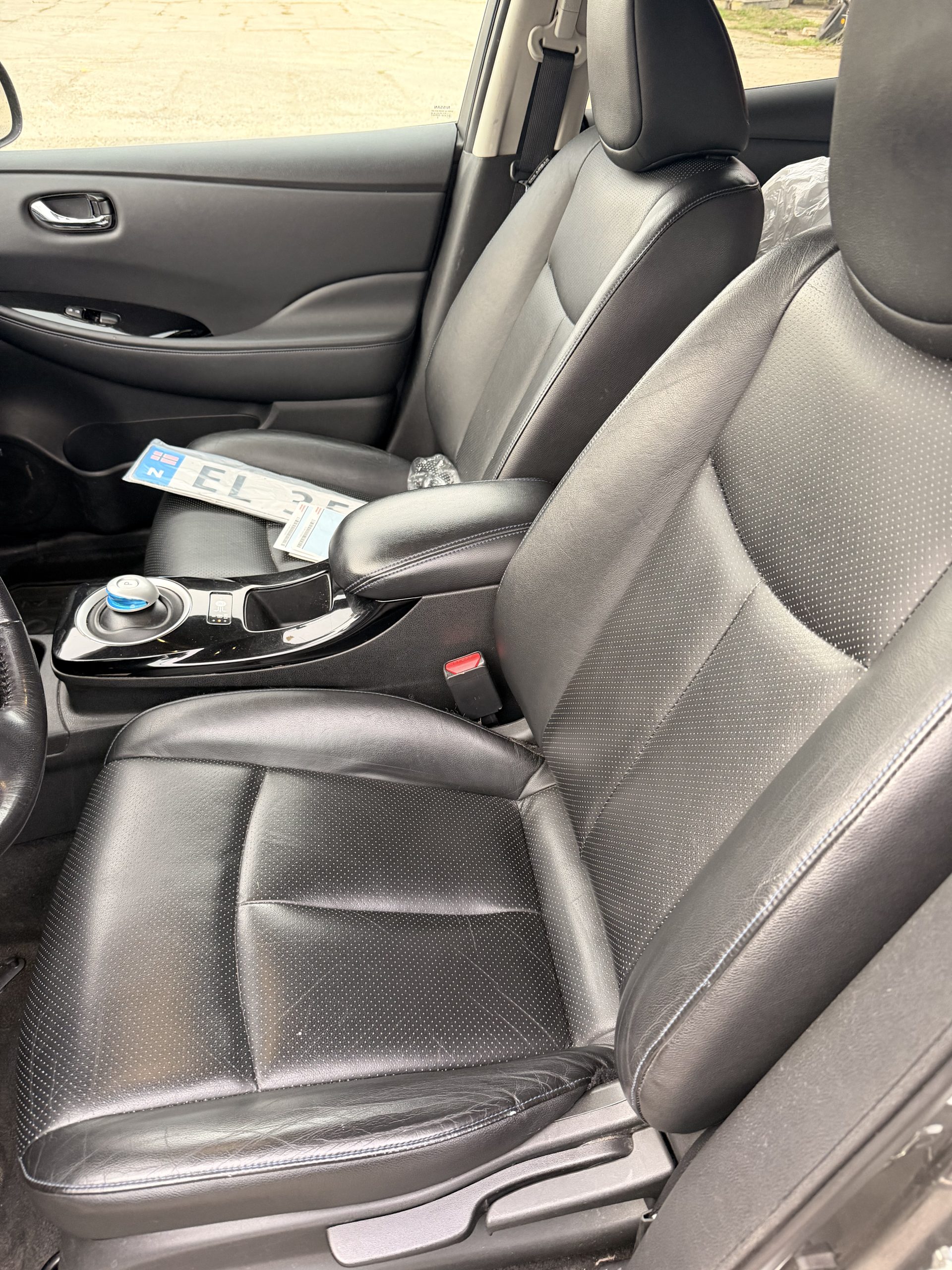 Nissan Leaf 2015 акум 24кВт 11/12